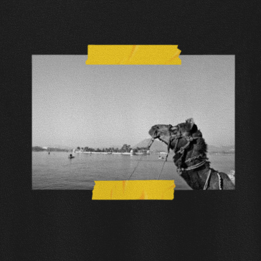 Camel Picture T-Shirt - El Fenicio